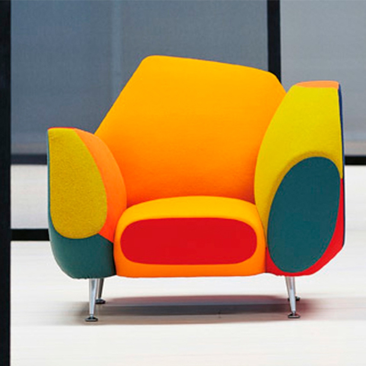 Storia Design Moroso, poltrona Grand Suite, Javier Mariscal, poliuretano espanso, 1995