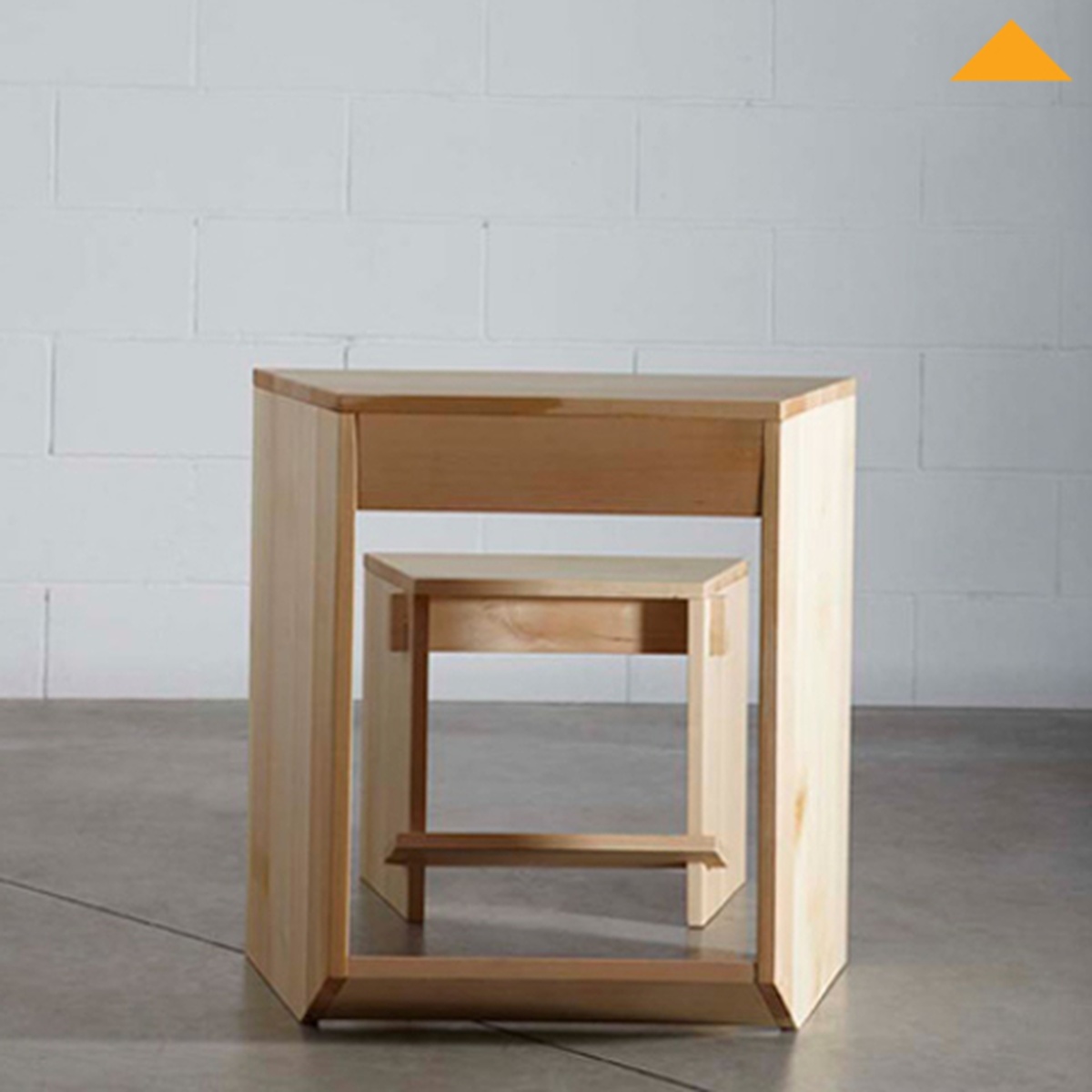 banchi, siede, Hispaniola-Design per Solidarietà, “Bricks”, Complementi d’arredo, Matteo Ragni, Maurizio Prina