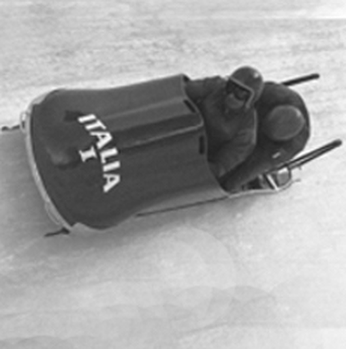 Eugenio Monti, bob a due, materiali sintetici, sport, oro Olimpiadi Grenoble 1968, equipaggio Monti – De Paolis, Expo Osaka 1970, FVG