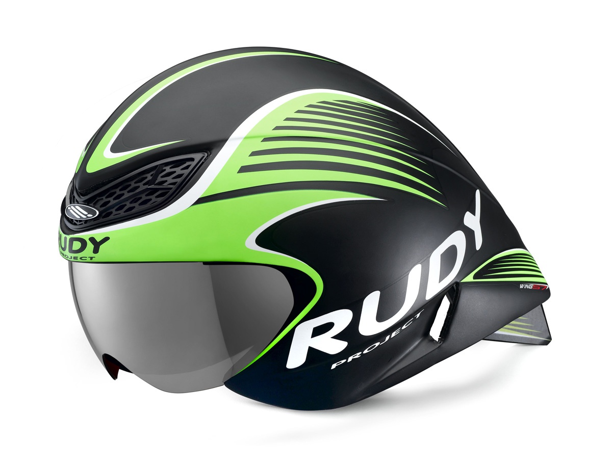 Alessandro Pasetti, casco da triathlon Wing57, storia del design, sport, fibra di vetro, brevetto, aerodinamicità, sicurezza, Rudy Project, 2013, FVG