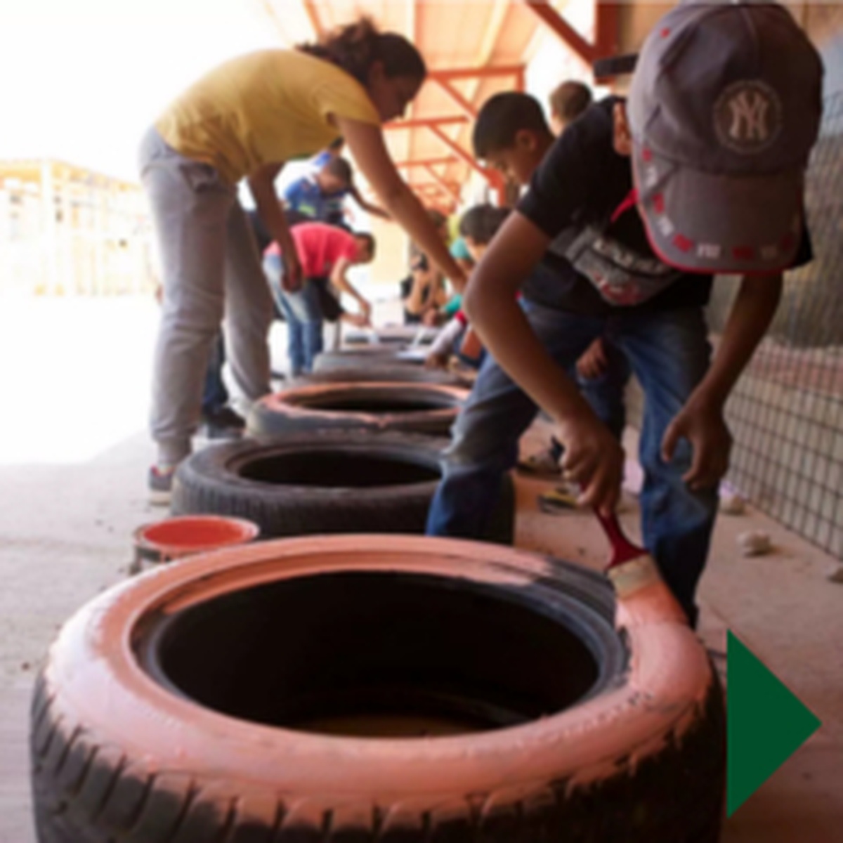 gioco, terapia del gioco, co-design, bambini, aiuti umanitari, rifugiati, pedagogia, condivisione, Parco giochi “Ibtasem”, Riccardo Conti, CatalyticAction, Regno Unito, Libano, 2015